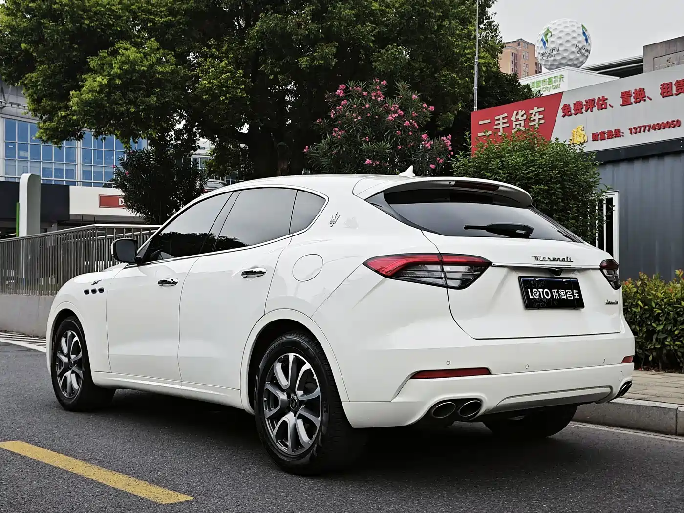 Фото 6 - Maserati Levante