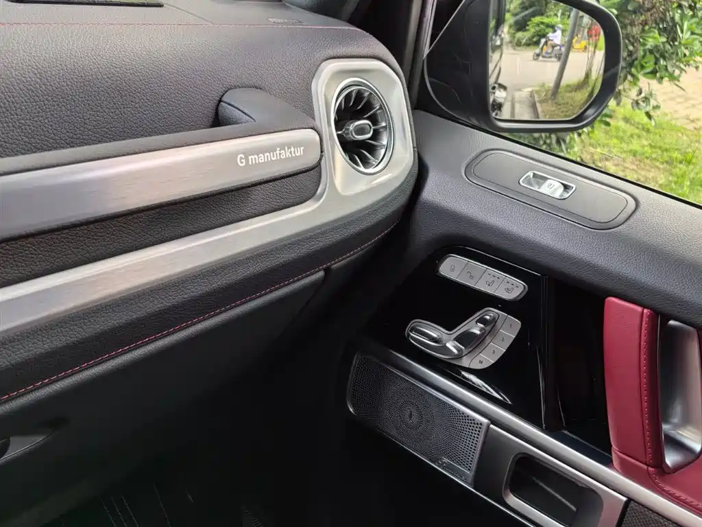 MERCEDES-BENZ G CLASS