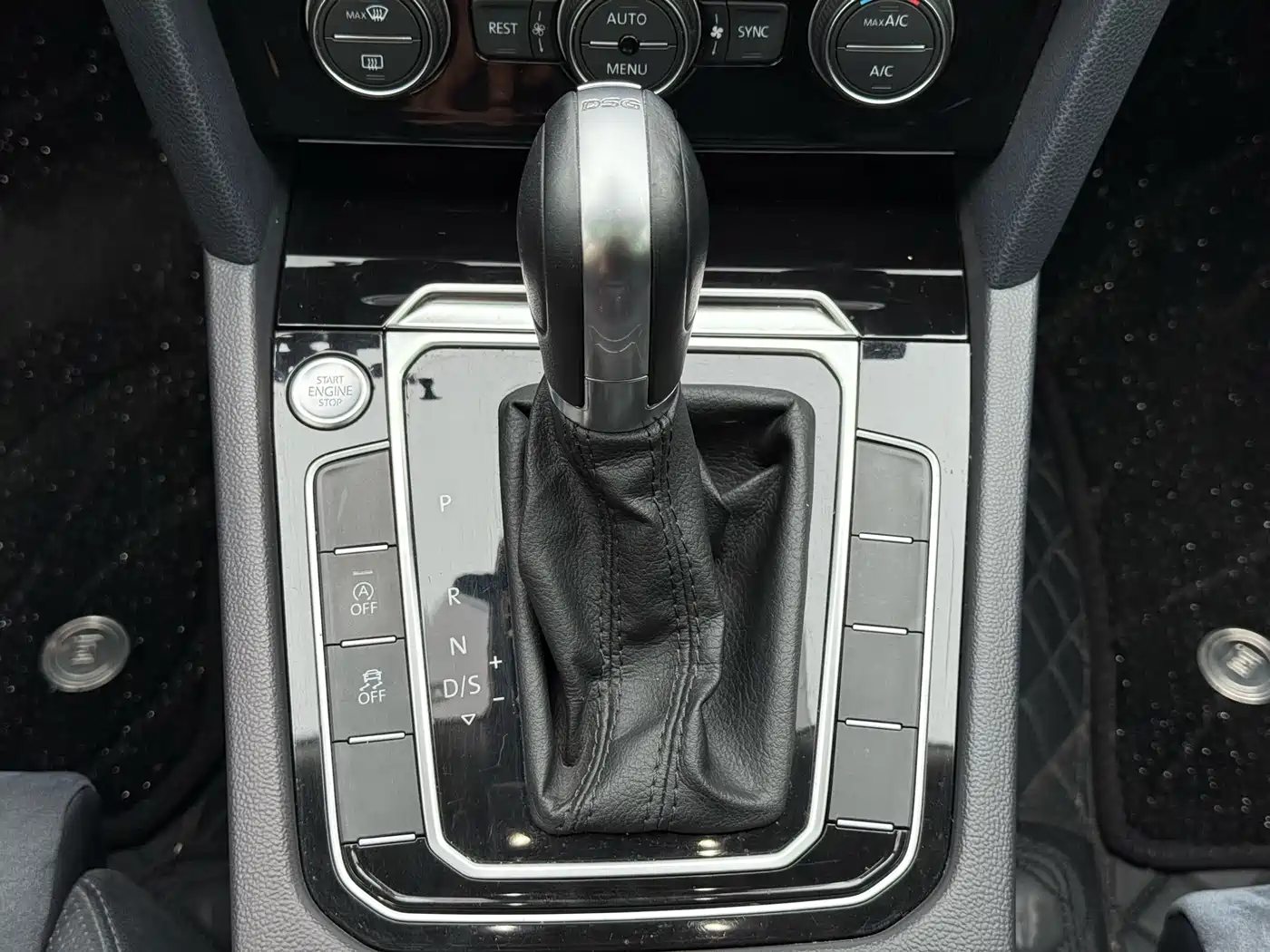 Volkswagen Magotan 2017 380TSI DSG Premium фото 15
