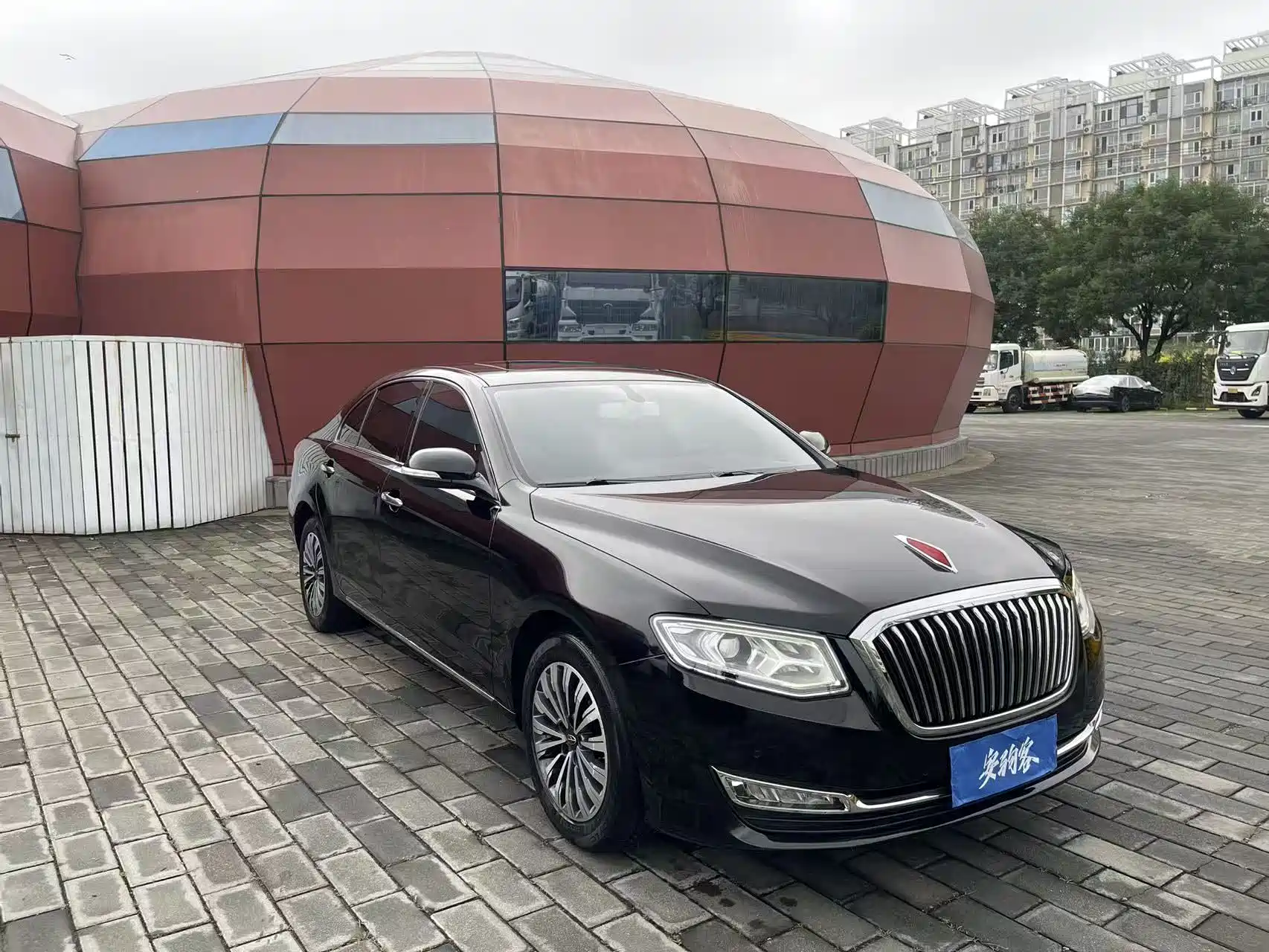 صورة 3 - Hongqi H7