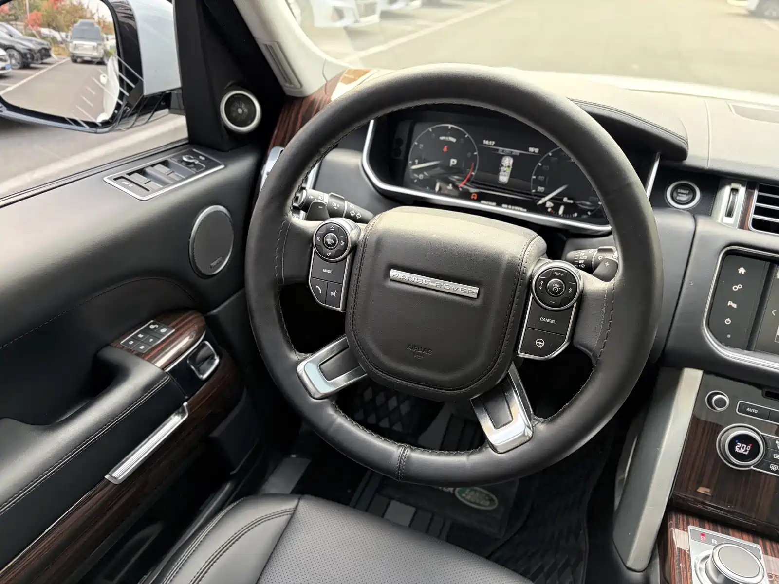 Фото 7 - Land Rover Range Rover