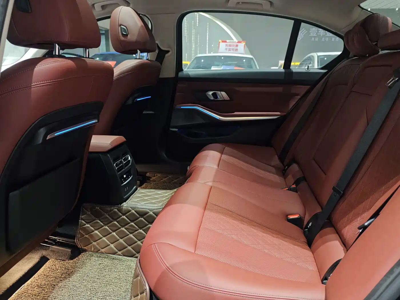 BMW 3 Series 2022 325Li M Sport Package фото 6