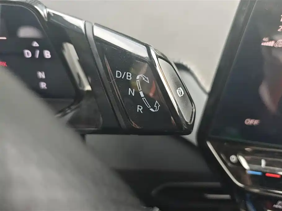 Volkswagen ID.3 2023 Upgraded Pure Intelligence Edition фото 16