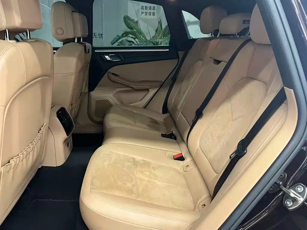 Porsche Macan 2018 Macan 2.0T фото 13