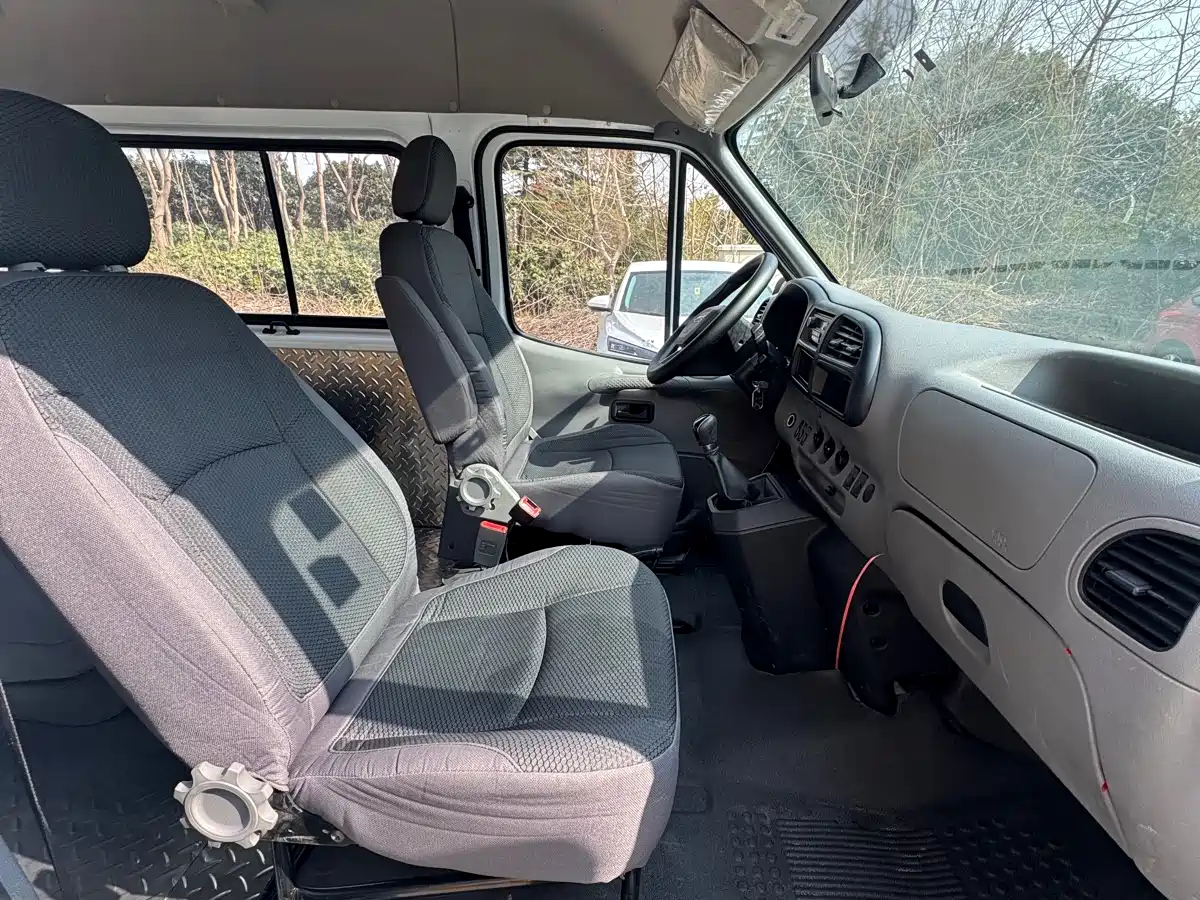 Jiangling Tesun 2022 2021 Model 2.8T Space King Standard Edition Long Wheelbase Medium-High Roof Single Rear Tire-Step 6-Seater Diesel China VI JX493