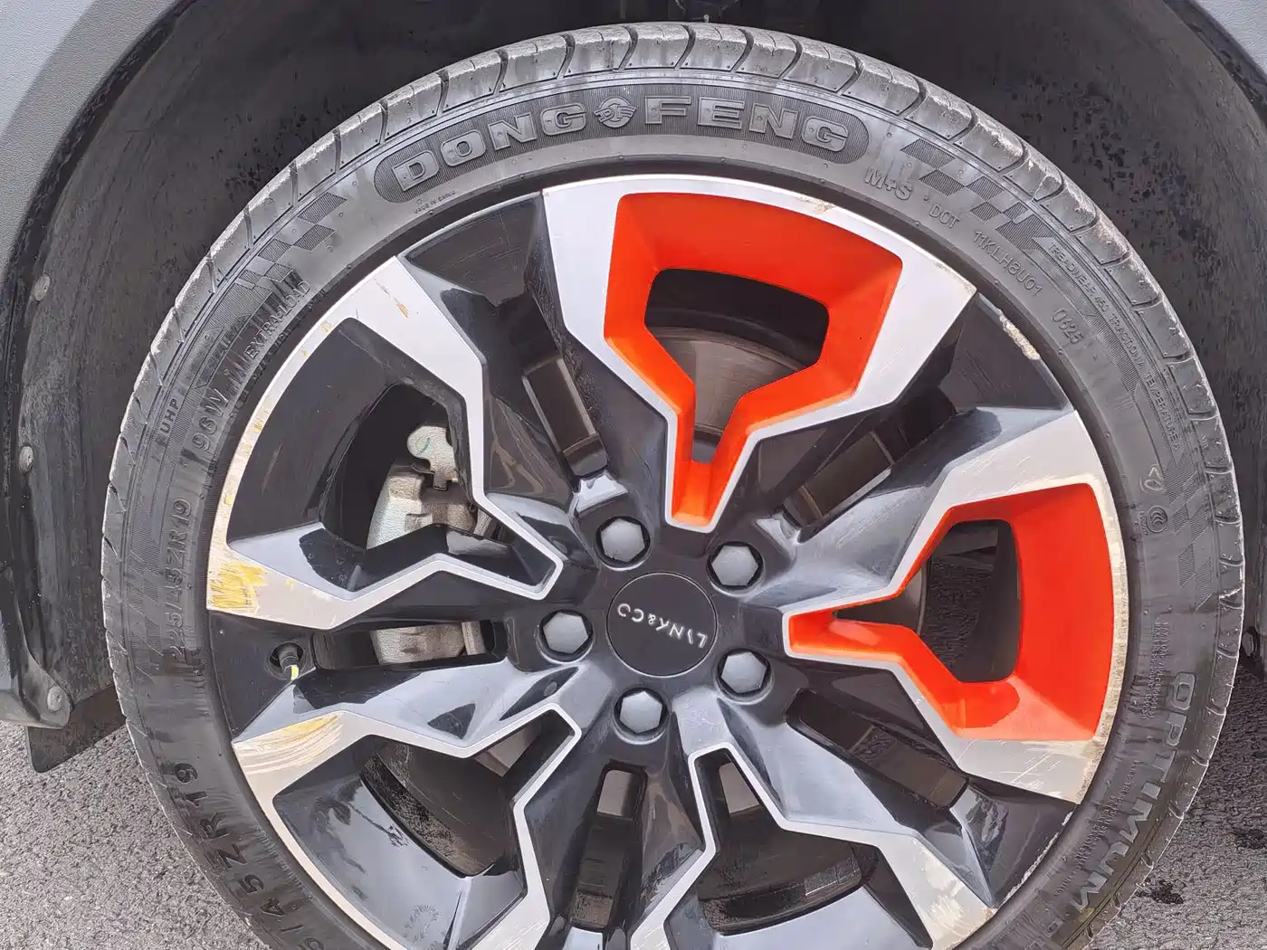 Lynk & Co 06 2020 1.5T Halo фото 4