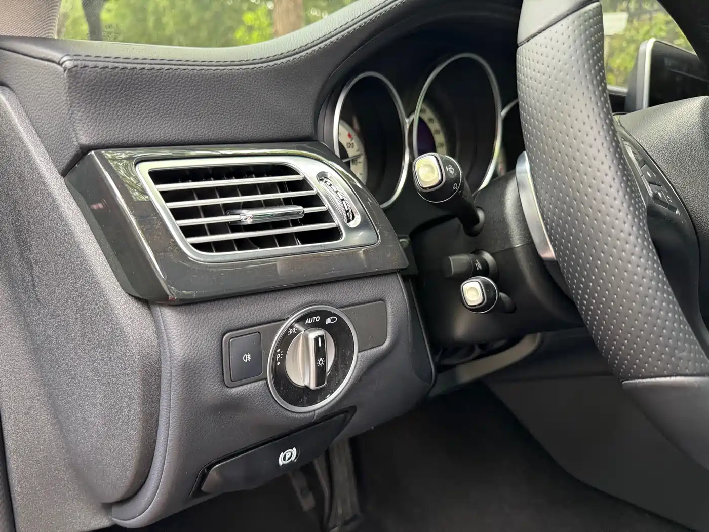 Mercedes-Benz CLS 2015 CLS 320 фото 9