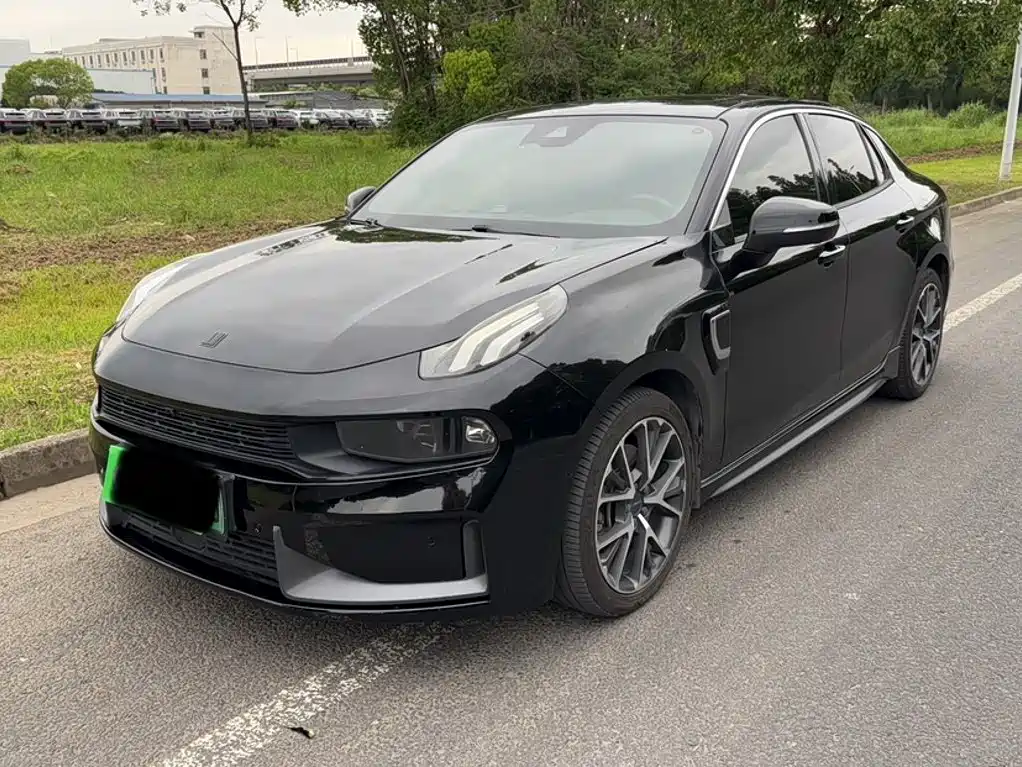 Lynk & Co 03 New Energy 2020 2019 Model 1.5T PHEV Pro