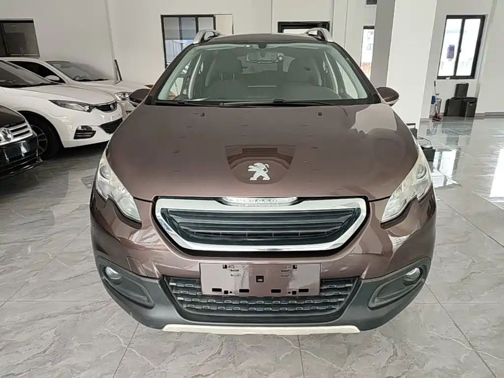 Фото 3 - Peugeot 2008