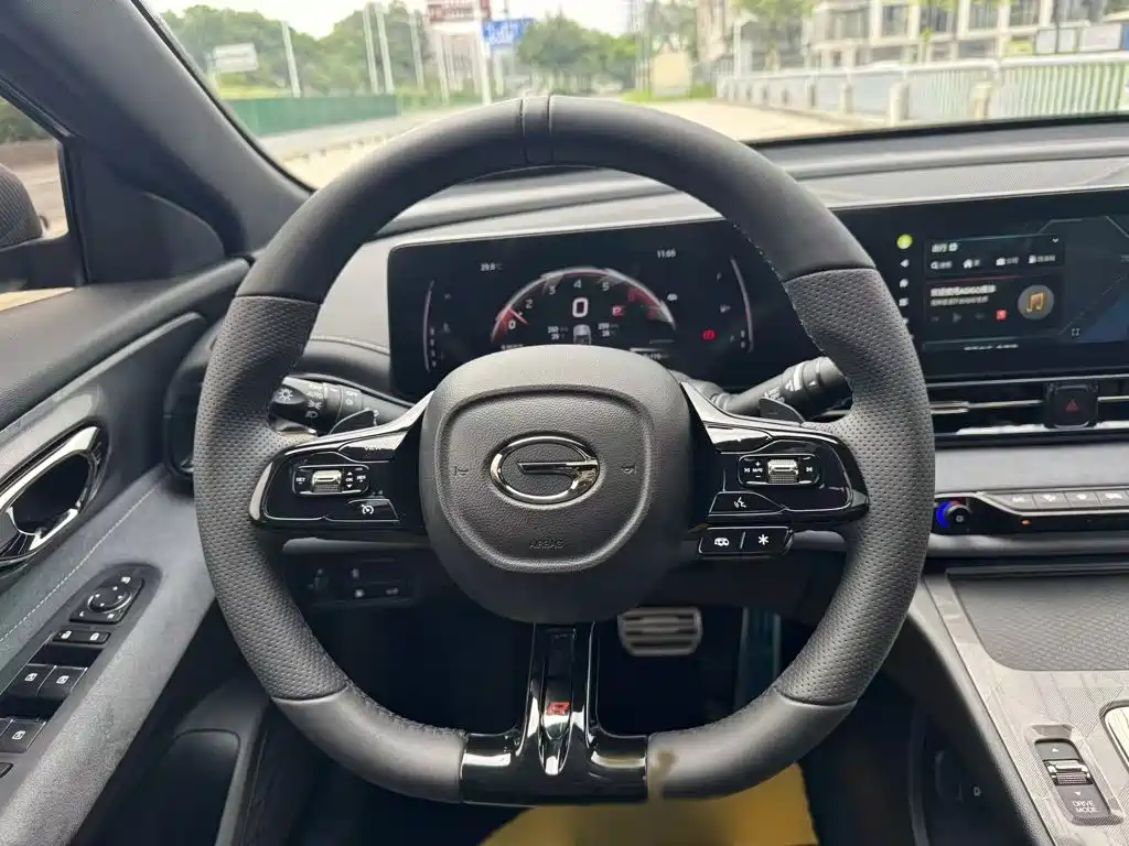 GAC Trumpchi Trumpchi Emkoo 2024 2024 Model 400T Auto Shadow Leopard R PRO Edition