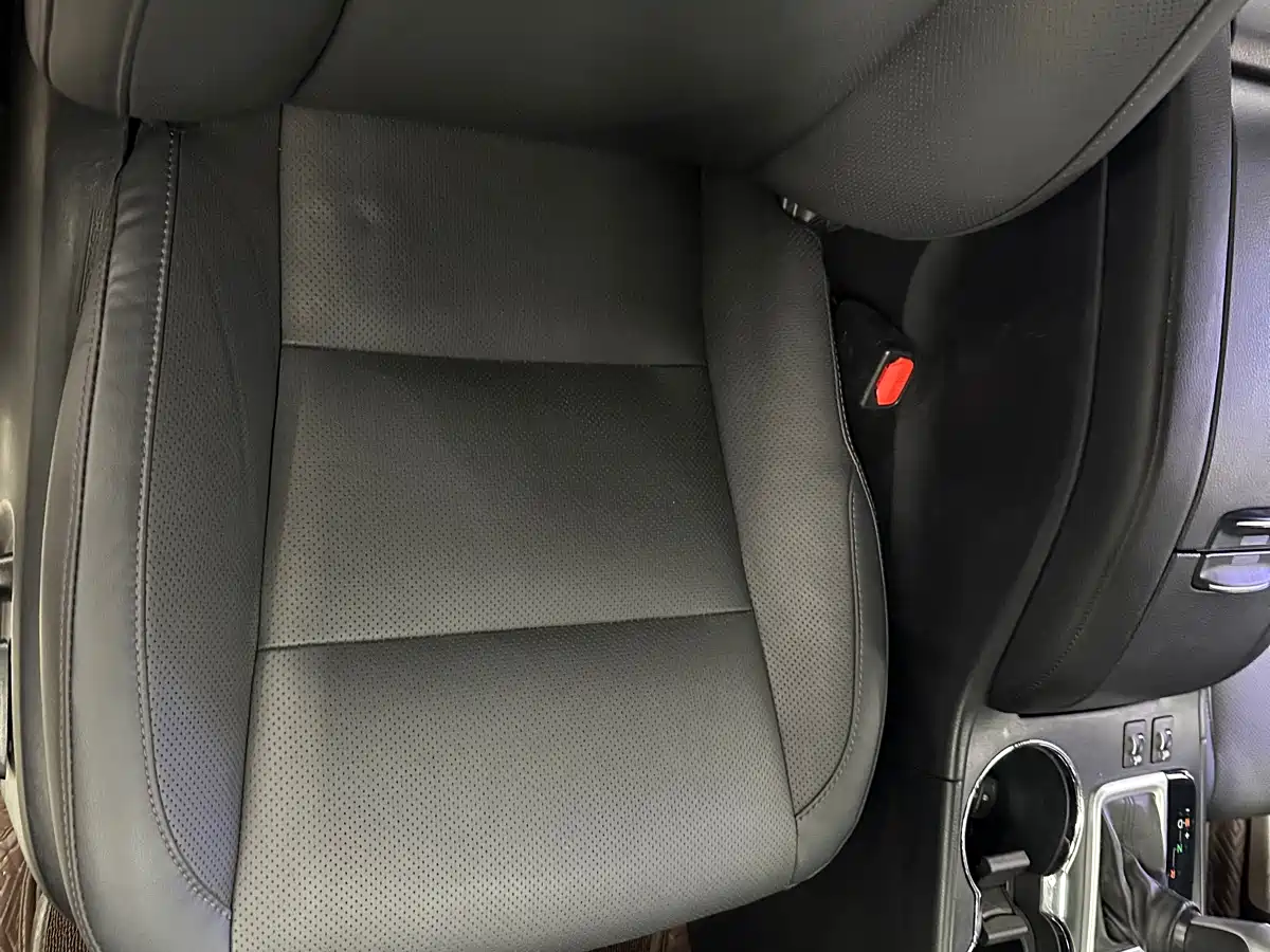 Toyota Highlander 2021 2.0T AWD Luxury 7-Seater фото 14