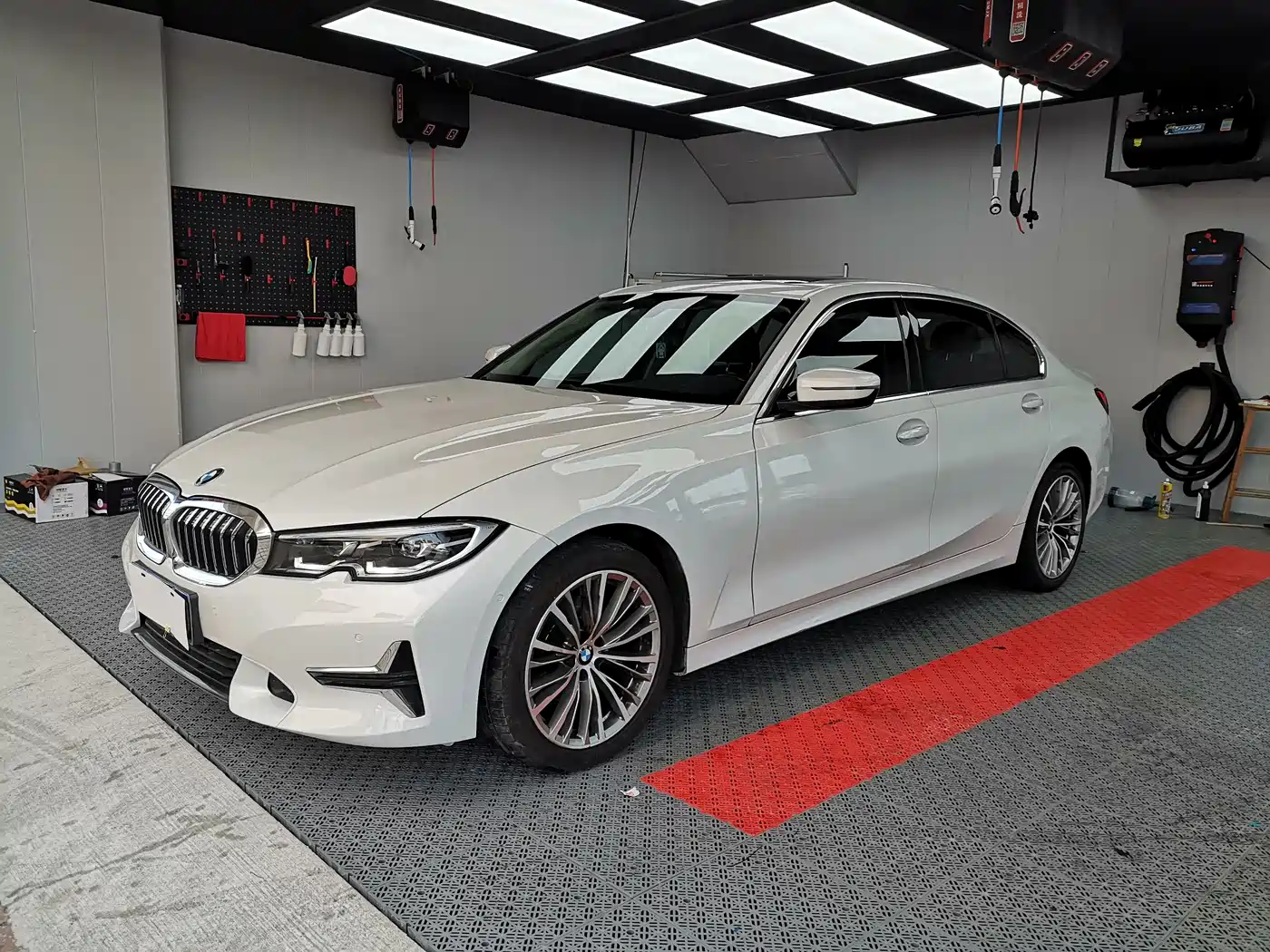 BMW 3 Series 2020 325Li Launch Edition фото 2