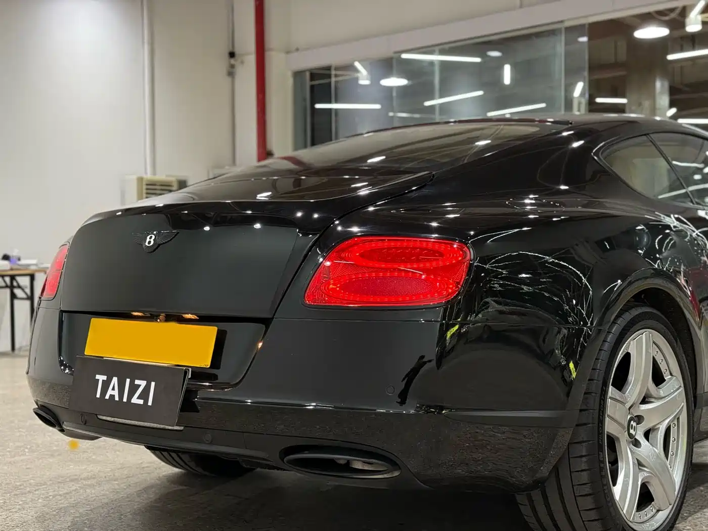 Photo 10 - Bentley Continental