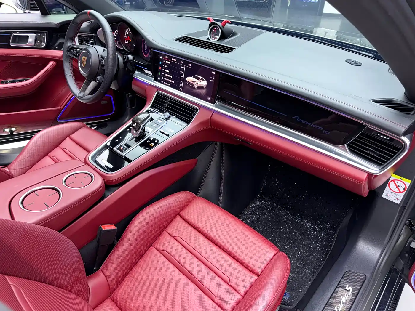 Porsche Panamera 2023 Panamera Executive Long Wheelbase 2.9T фото 22