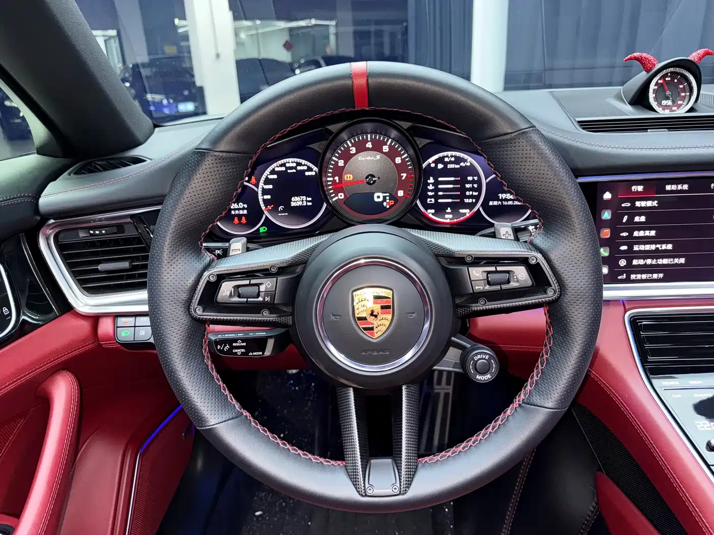 Porsche Panamera 2023 Panamera Executive Long Wheelbase 2.9T фото 20