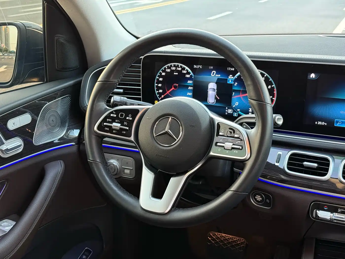 Mercedes-Benz GLE 2023 GLE 350 4MATIC Fashion фото 9