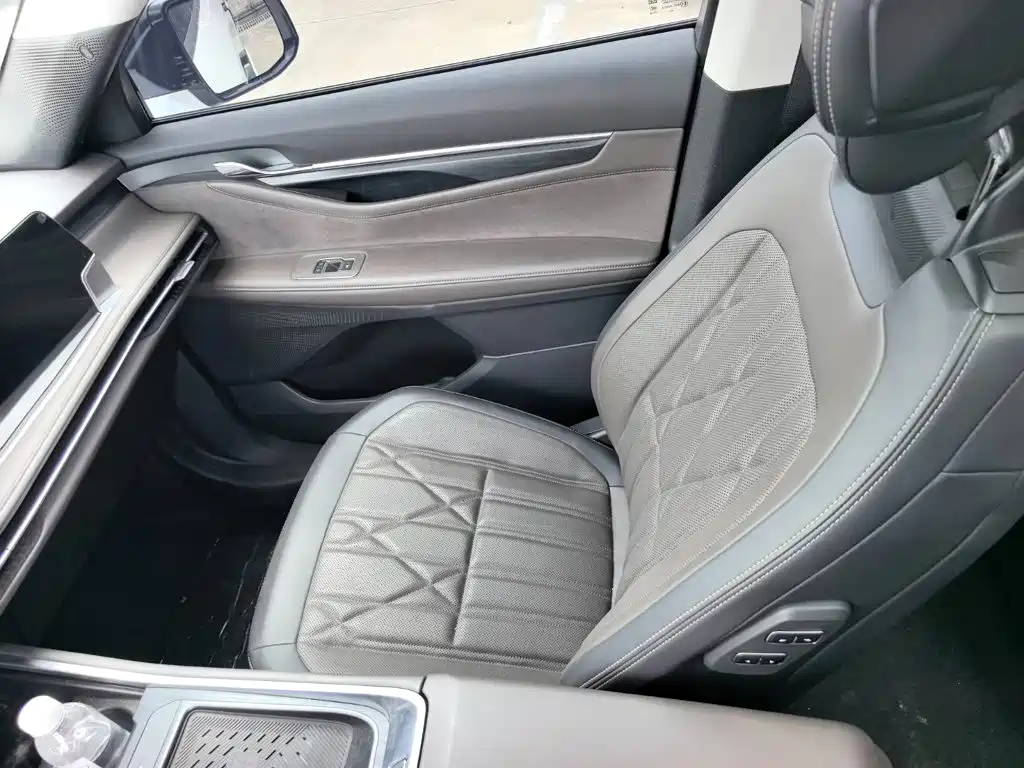 Ford Edge 2025 2026 Edge L 2.0T EcoBoost AWD 7-Seater Premium