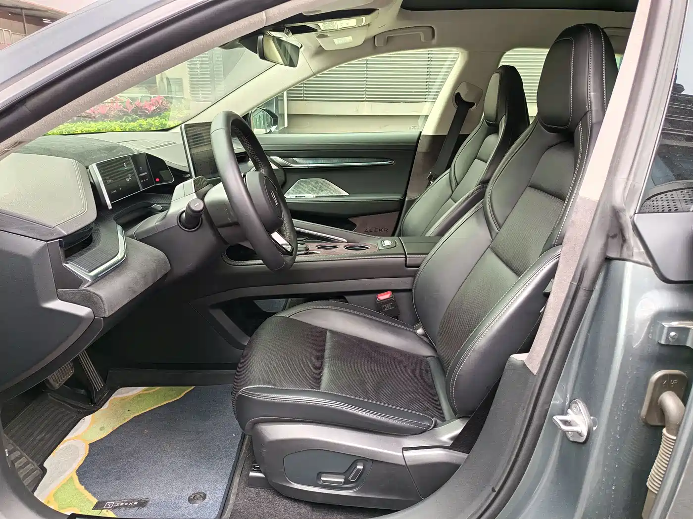 ZEEKR EXTREME KRYPTON 001