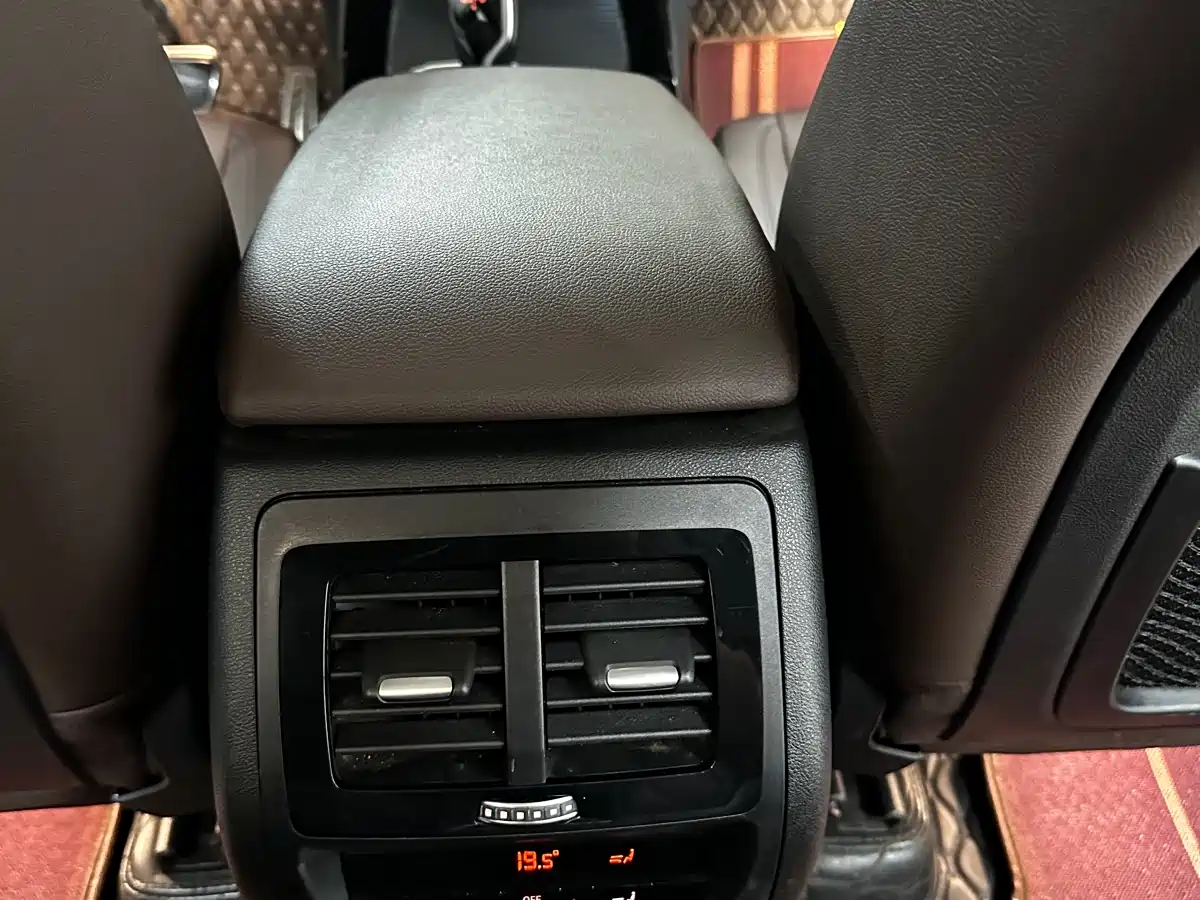 BMW X3 2018 xDrive25i M Sport Package China VI фото 12