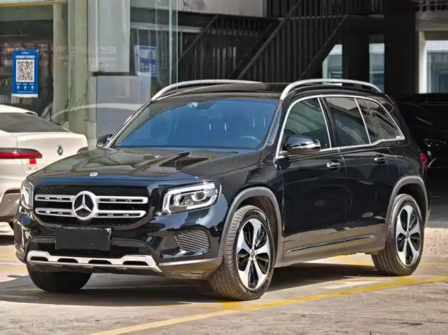 Mercedes-Benz GLB 2022