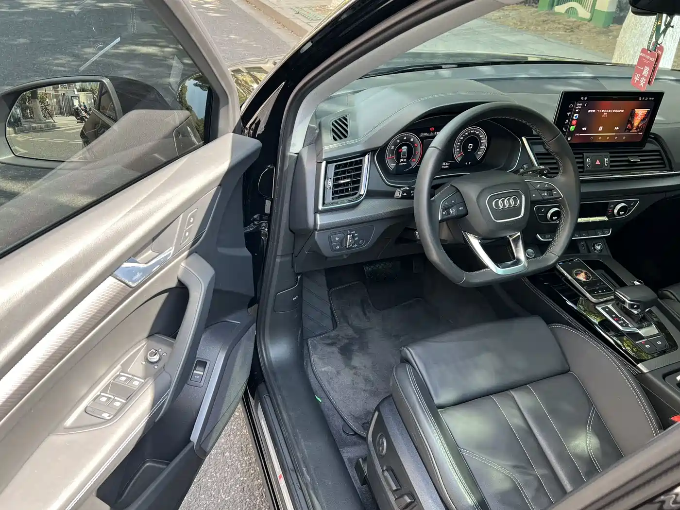 Audi Q5L 2022 40T Luxury Dynamic фото 8