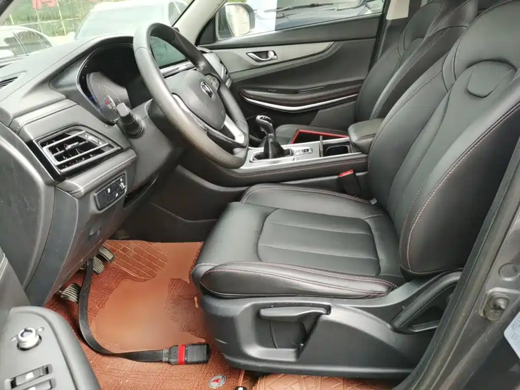 صورة 15 - Changan CS75