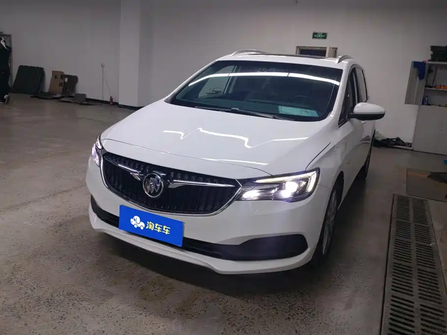Фото 1 - Buick GL6