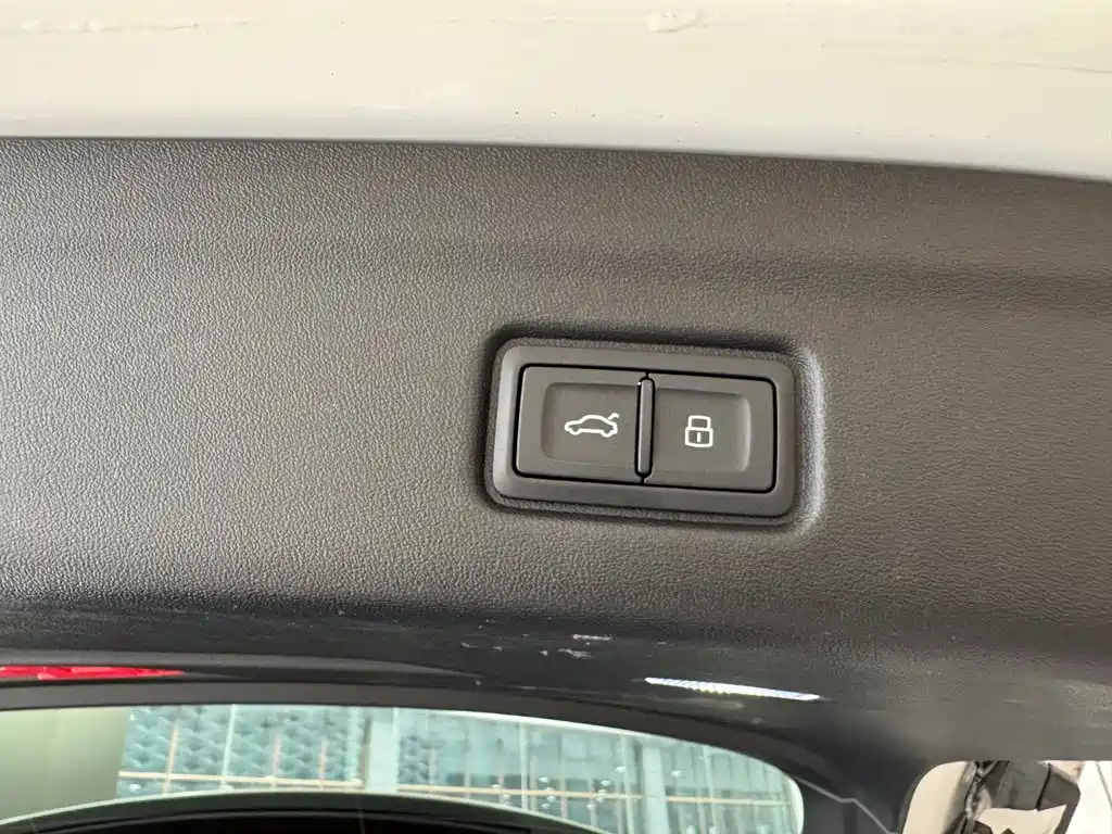Audi Q6L e-tron 2025 2025 Model Pioneer Edition