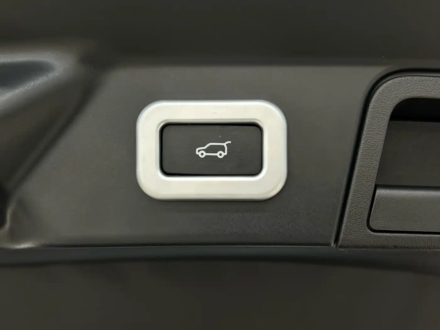 Land Rover Range Rover Velar 2020 P250 R-DYNAMIC S фото 28