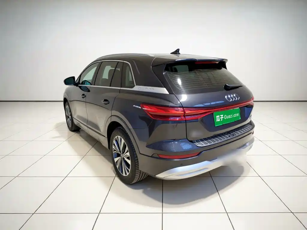 Audi Q5 e-tron 2024 2023 40 e-tron Shining Edition Brocade Package