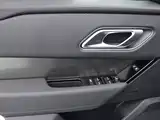 Фото 11 - Land Rover Range Rover Velar