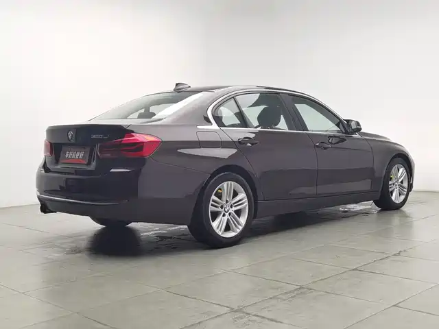 BMW 3 Series 2017 320Li Fashion — фото 2