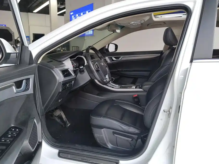 Photo 9 - Geely Emgrand GL