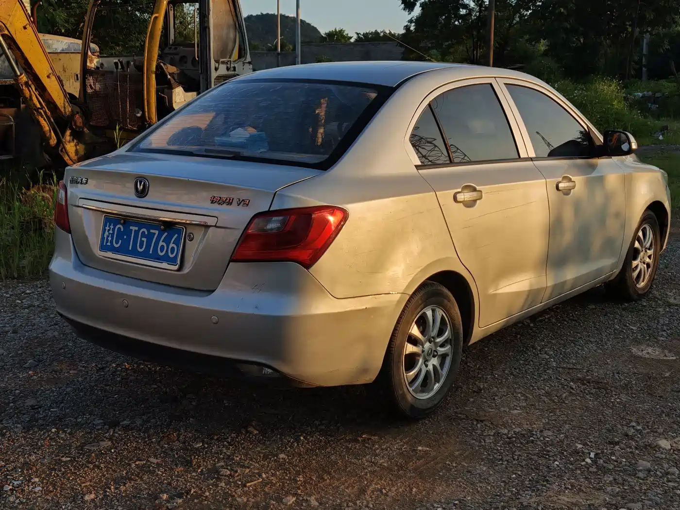 Changan Yuexiang V3 2013 2012 1.3L Manual Luxury Type China IV