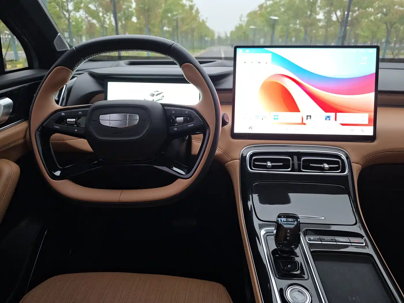 GEELY AUTOMOBILE BOYUE L