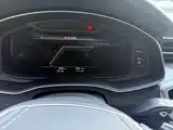 Photo 4 - Audi A7L