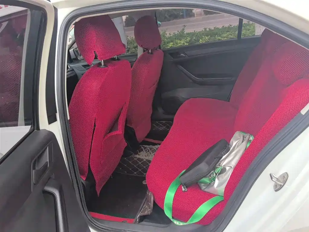 Volkswagen Jetta 2019 Dream Edition 1.5L Manual Fashion фото 14