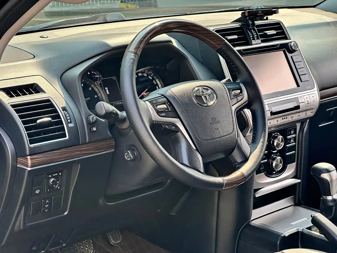 Фото 7 - Toyota Prado