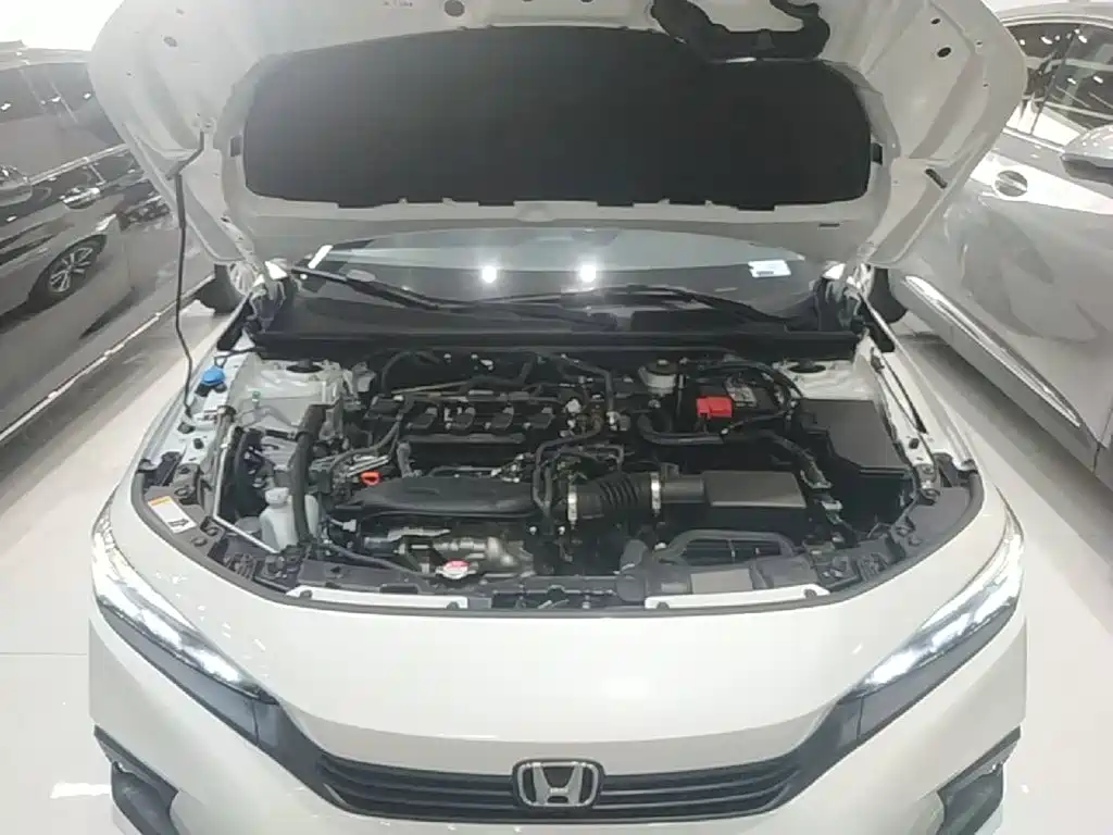 Photo 20 - Honda Civic
