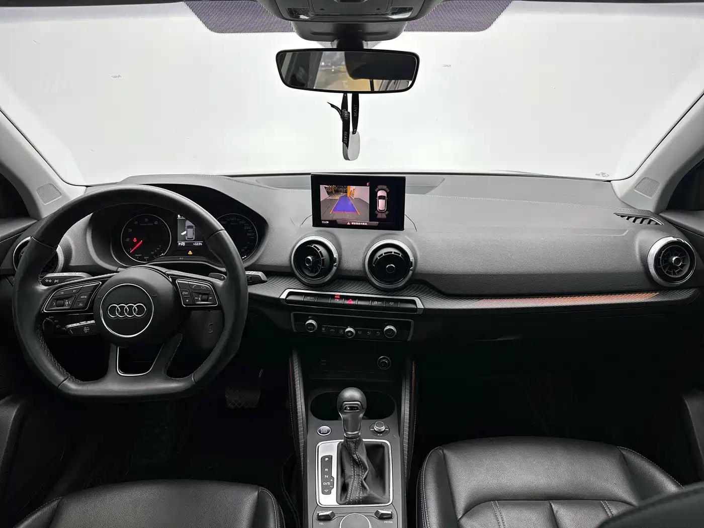 Audi Q2L 2024 2023 35TFSI Fashion Sport