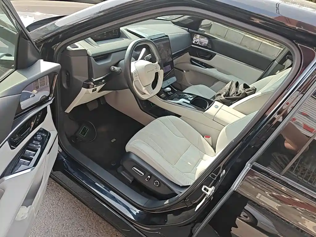 Honda P7 2025 2025 AWD Long Range Max