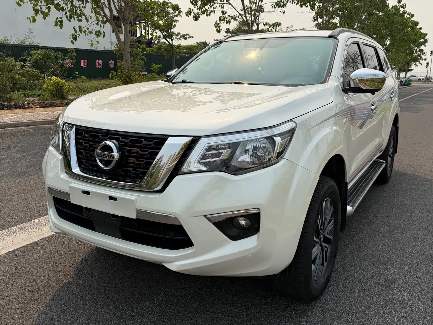 Nissan Terra 2020 2020 2.5L XL Upper Automatic 2WD Luxury Edition