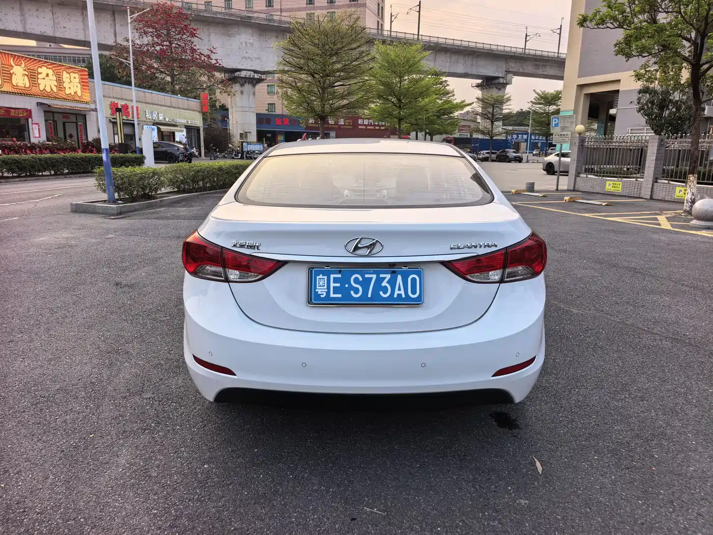 Hyundai Langdong 2015 1.6L Auto Trend фото 5