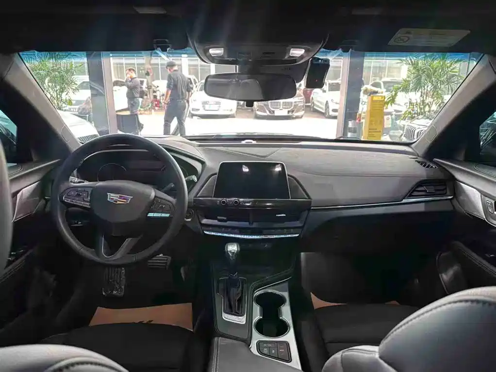 Cadillac CT4 2020 28T Fashion Edition фото 4