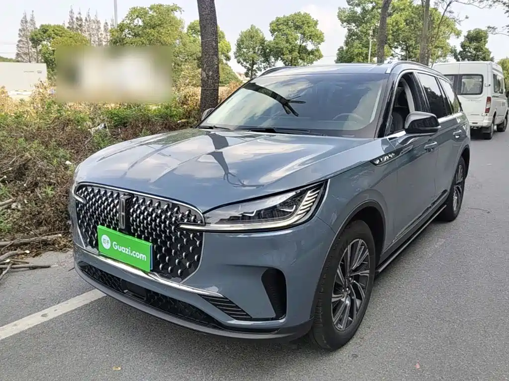 Similar car