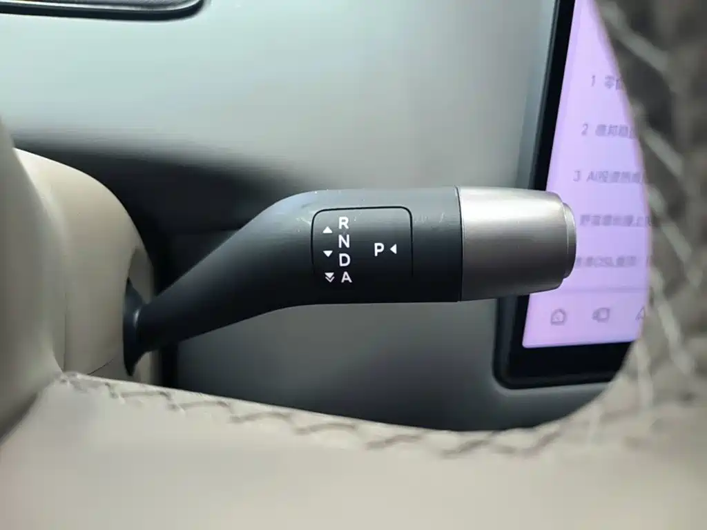 Li Auto i6 2025 2025 4WD Base Model