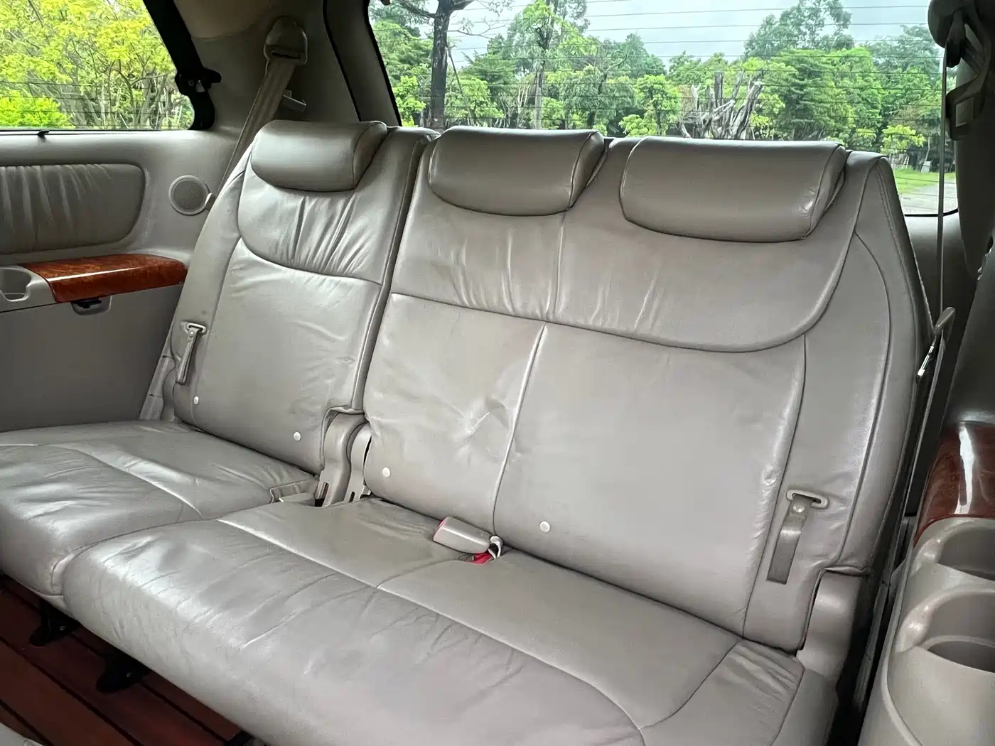 Toyota Sienna 2010 2009 Base Model