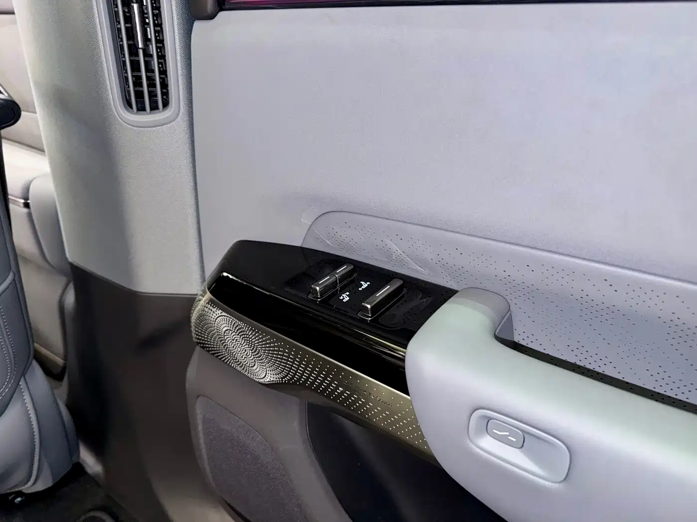 ZEEKR EXTREME KRYPTON 7X