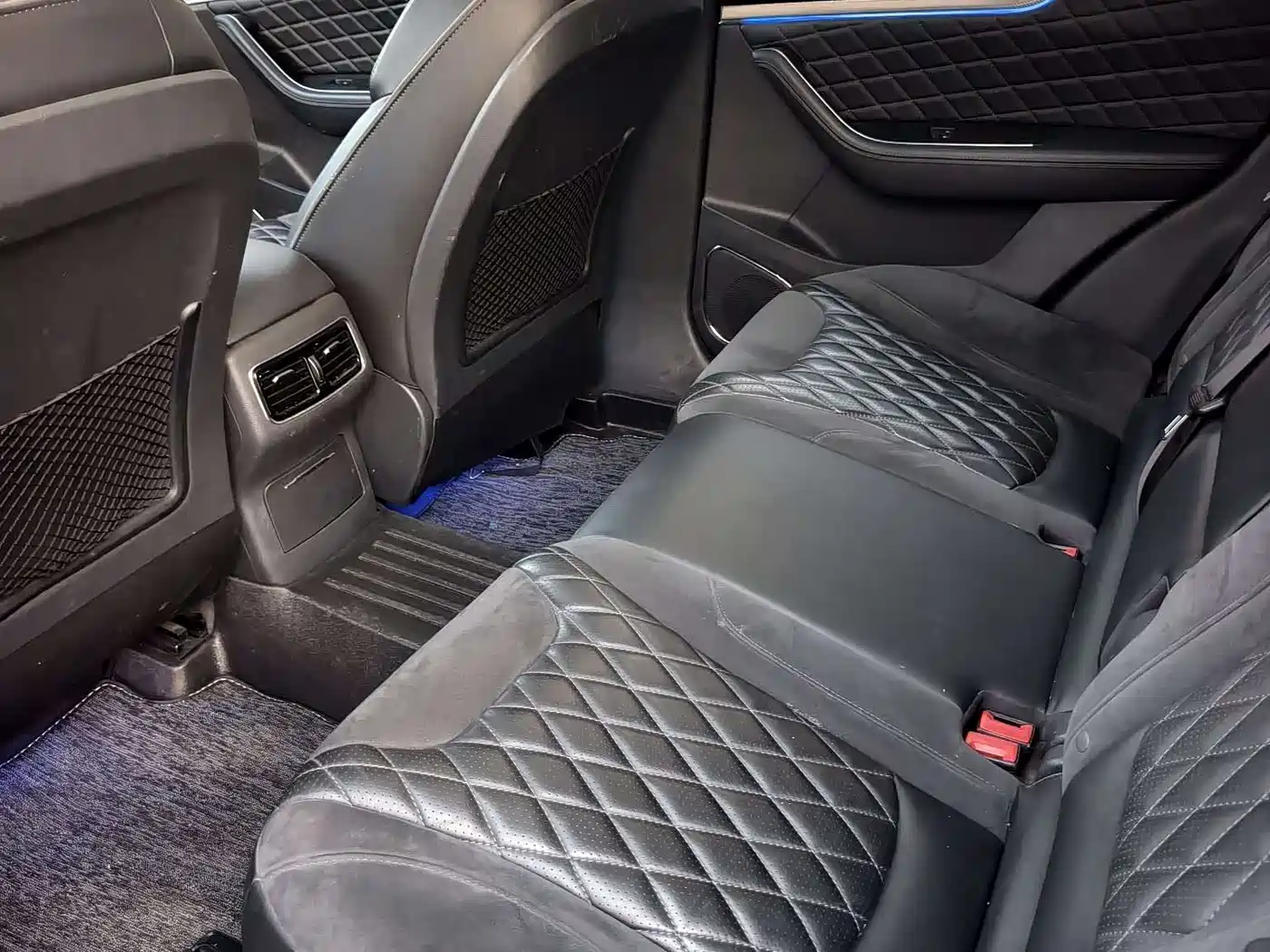 Hongqi HS5 2019 2.0T Smart Connect Enjoy Edition фото 5