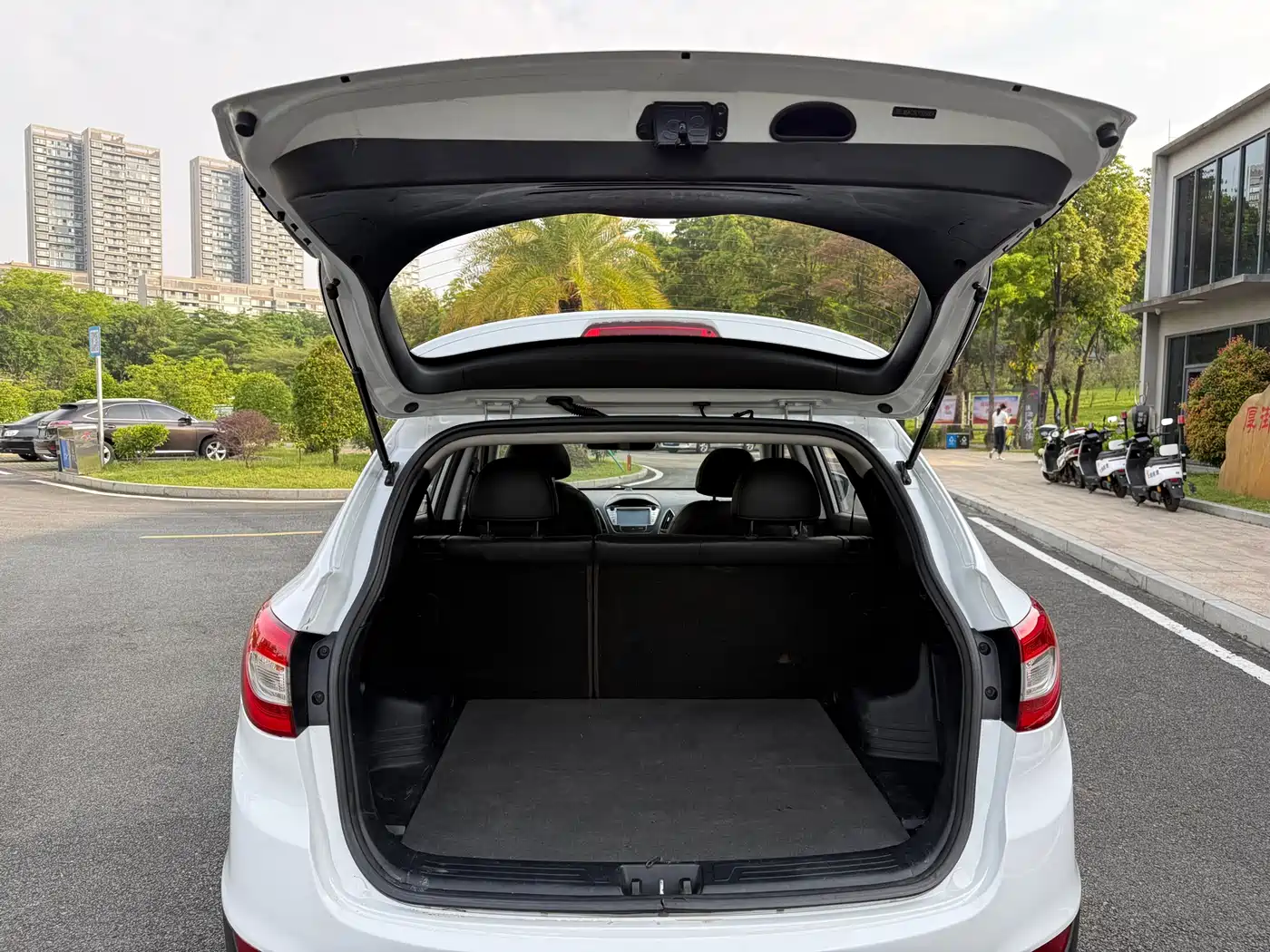 Hyundai Beijing Hyundai ix35 2013 2.0L Automatic 2WD Smart GLS China V фото 26